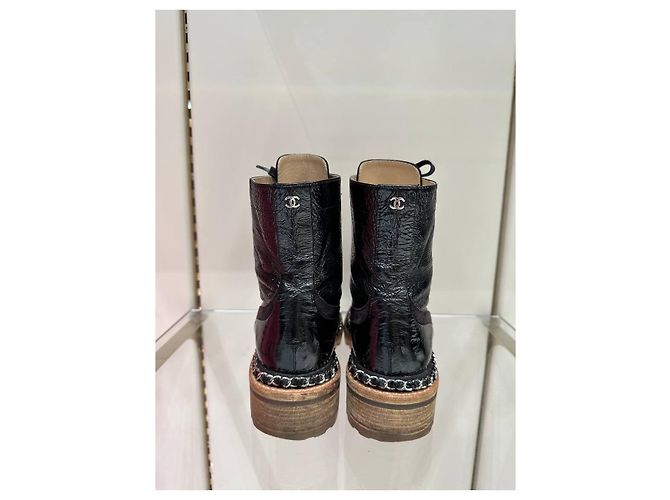 Chanel 2015 braune Lackleder-Ankle Combat Boots Größe 38 gebraucht - Ansicht 4