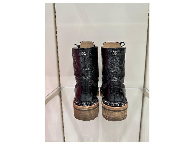 Chanel 2015 braune Lackleder-Ankle Combat Boots Größe 38 gebraucht - Ansicht 5