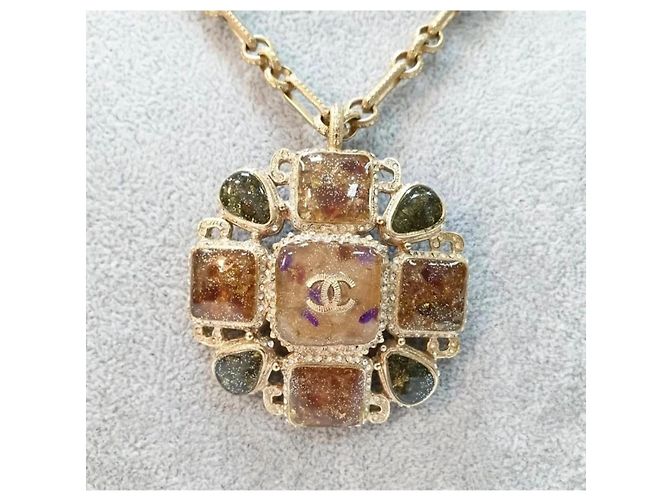 Timeless Collana Pendente CC Gripoix & Strass Chanel Usata - vista 2