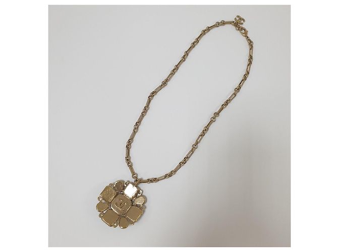 Timeless Collana Pendente CC Gripoix & Strass Chanel Usata - vista 6