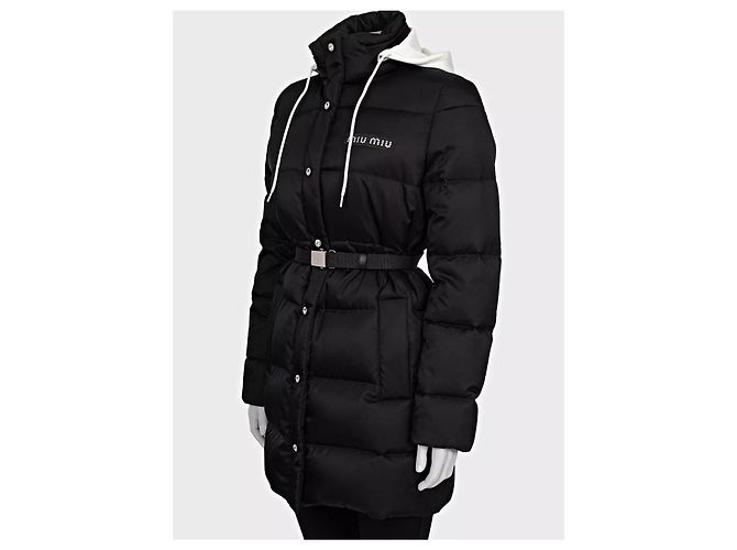 Miu Miu schwarze Gabardine Oversized Pufferjacke IT 40/S gebraucht - Ansicht 2