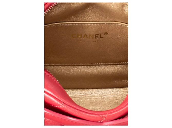 Borsa a spalla in pelle rossa mezzanotte Coco di Chanel elegante usata - vista 6