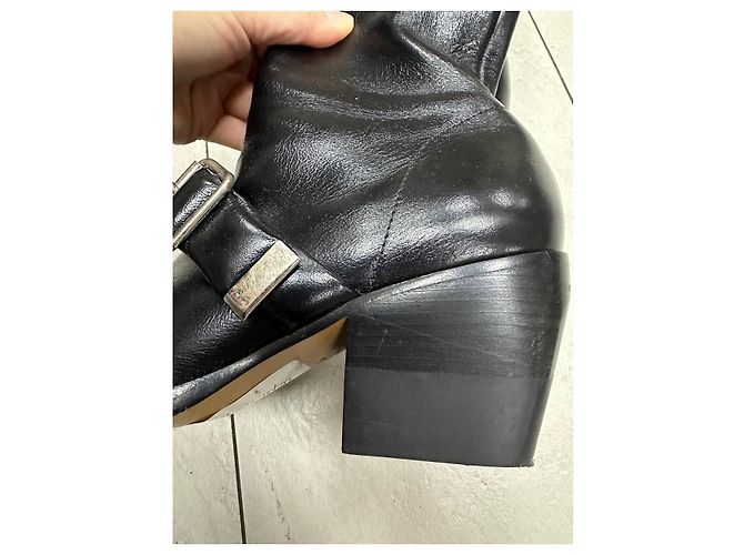 Chloé Botas de cuero Chloe sobre la rodilla con hebilla y tacón bloque, talla 36,5. Pre-owned - vista 10