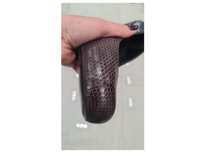 Bottega Veneta Brown Python Leather Round Toe Pumps Size 38 pre-owned - view 6