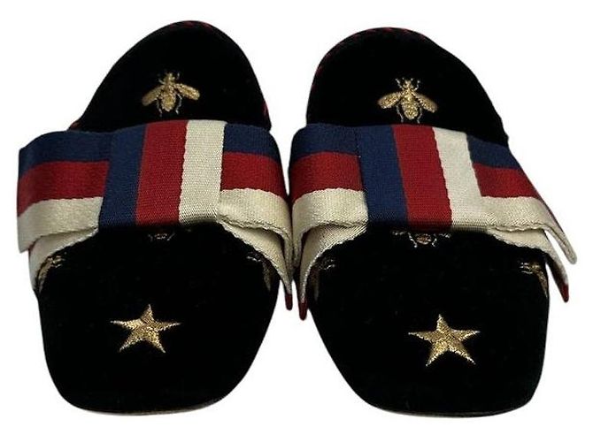 Gucci Damen Mules aus schwarzem Samt mit verziertem Bogen Größe 36,5. Vorbesitz - Ansicht 3