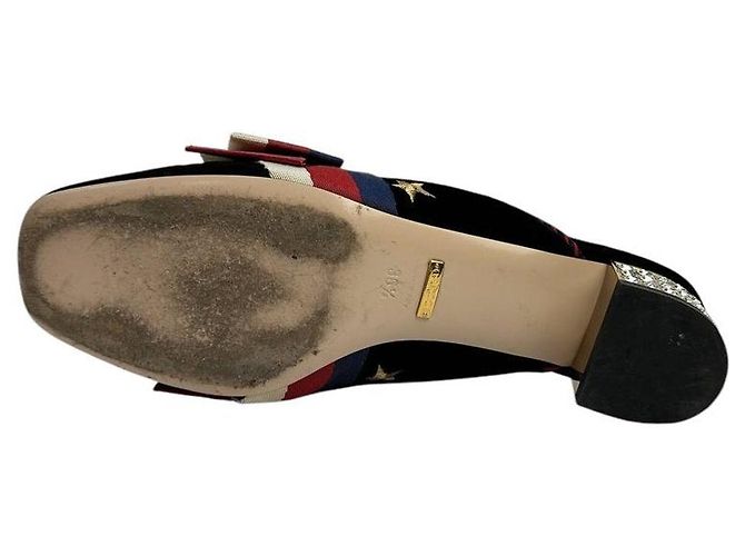 Gucci Damen Mules aus schwarzem Samt mit verziertem Bogen Größe 36,5. Vorbesitz - Ansicht 5