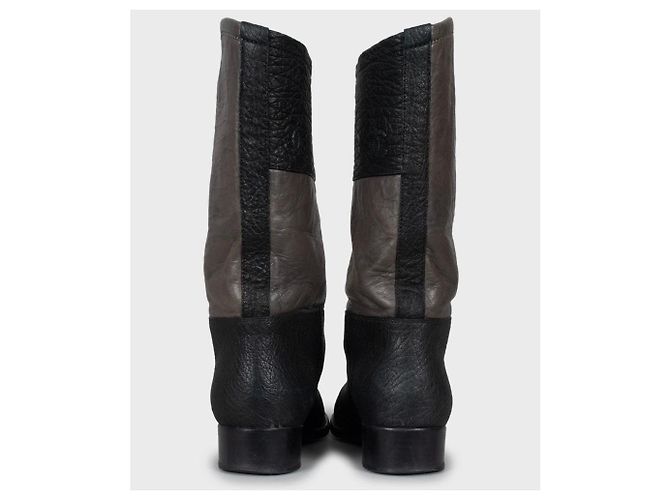 Timeless Chanel Bicolor Lederstiefel - Schwarz & Beige - Größe 36,5 - Gebraucht - Ansicht 4