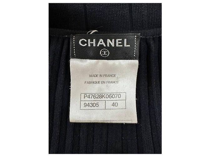 Top de punto conciso con mangas acampanadas Chanel Talla 40 Pre-owned - vista 4