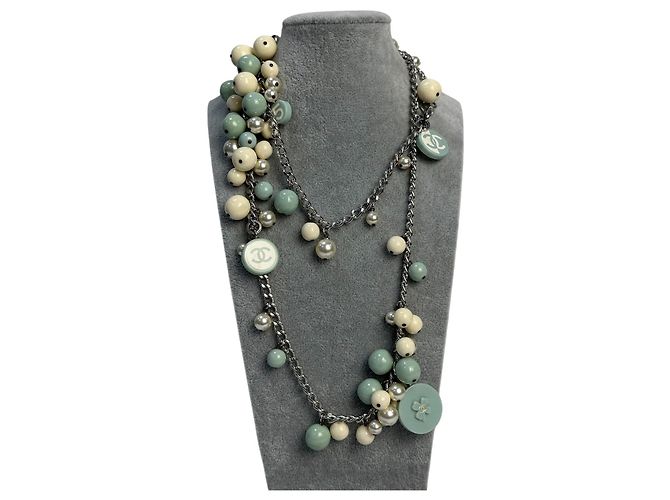 Set di gioielli pastello Chanel composto da collana e bracciale - vista 3