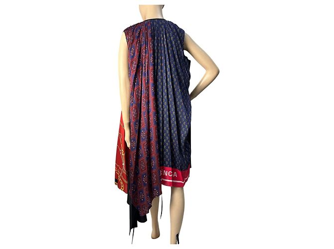 Abito sciarpa con stampa floreale e logo BALENCIAGA in multicolore usato - vista 5