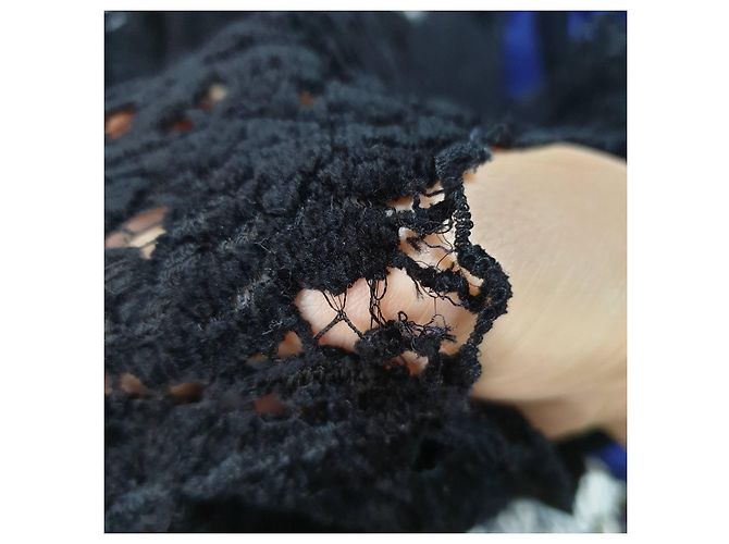 CHANEL COCO Top de Punto de Cachemira de Rayón con Botones de Encaje en Capas Talla 38 de segunda mano - vista 5