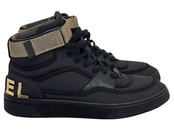 Baskets en nylon avec logo CC entrelacé de Chanel - Taille 40 - D'occasion - vue 2