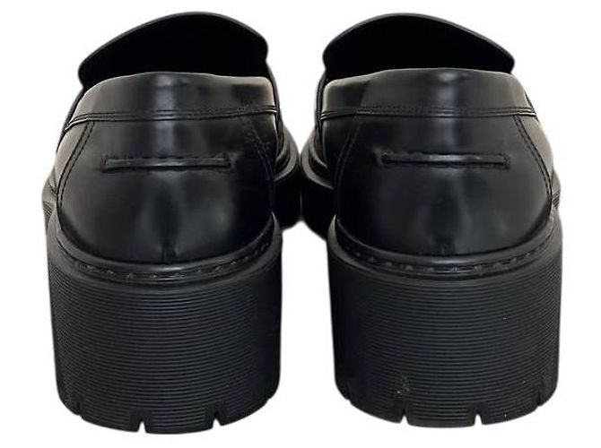 Mocassini Hitch eleganti di Hermès - Pelle di vitello lucida nera - Taglia 39 - Usato - vista 4