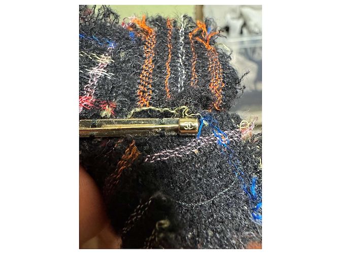 Timeless Spilla multicolore a bordo grezzo Chanel Autunno 2013 RTW usata - vista 7