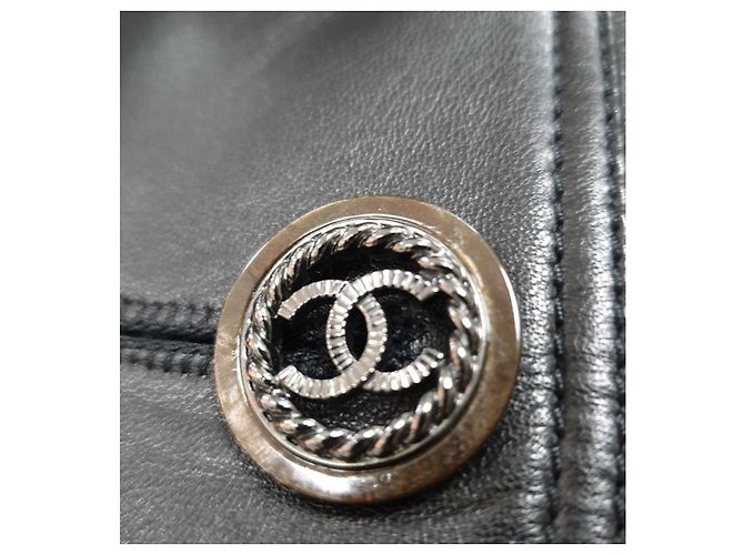 Timeless Chanel 2018 Bikerjacke aus Lammleder Größe 40 Gebraucht - Ansicht 2