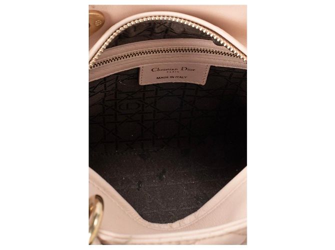 Christian Dior Lady Dior Medium rosa Lederhandtasche gebraucht - Ansicht 6