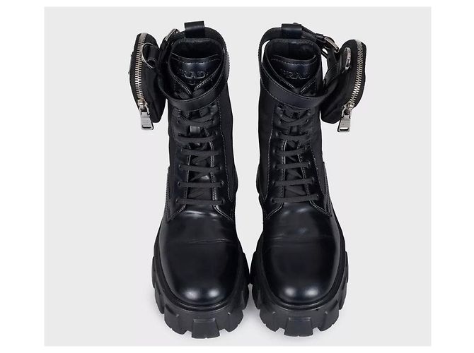 Botas de cuero negro Prada Monolith - EU 38 Pre-owned - vista 2