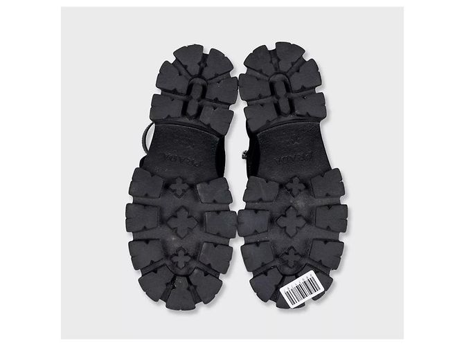 Botas de cuero negro Prada Monolith - EU 38 Pre-owned - vista 5