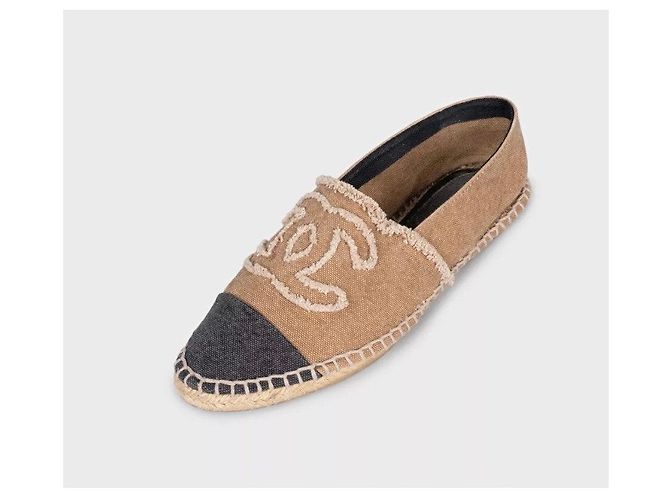 Espadrillas Chanel con logo distintivo Taglia 40 Usato - vista 3