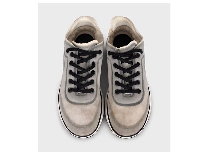 Chanel Graue Mesh-Textil-Sneaker - Größe 39 gebraucht - Ansicht 2