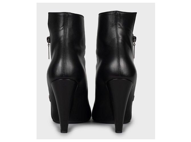 Saint Laurent Niki Leather Wedge Boots - Size 38.5 pre-owned - view 4
