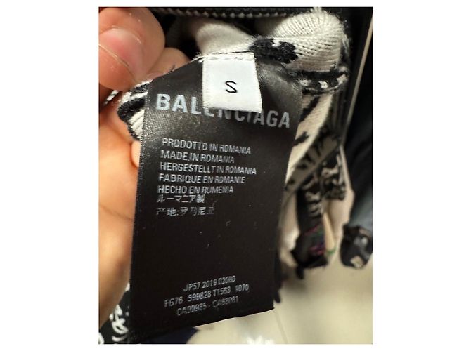 Schwarzer Oversize-Pullover mit Balenciaga-Logo-Druck Größe S gebraucht - Ansicht 6