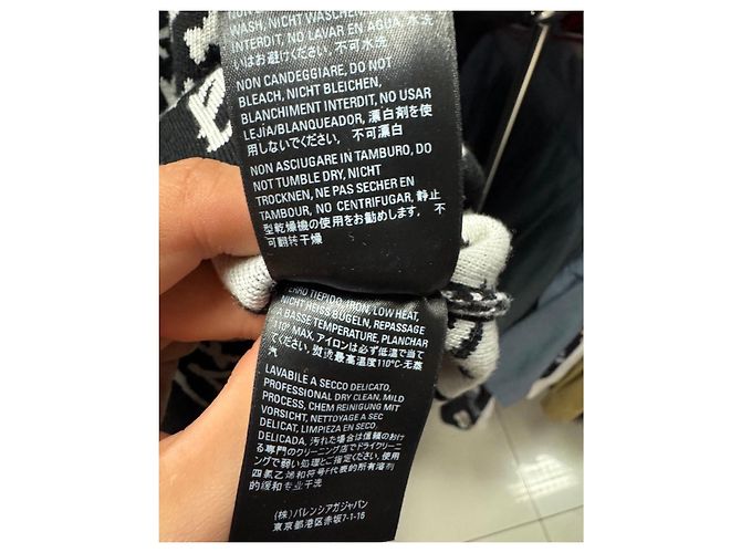 Schwarzer Oversize-Pullover mit Balenciaga-Logo-Druck Größe S gebraucht - Ansicht 7