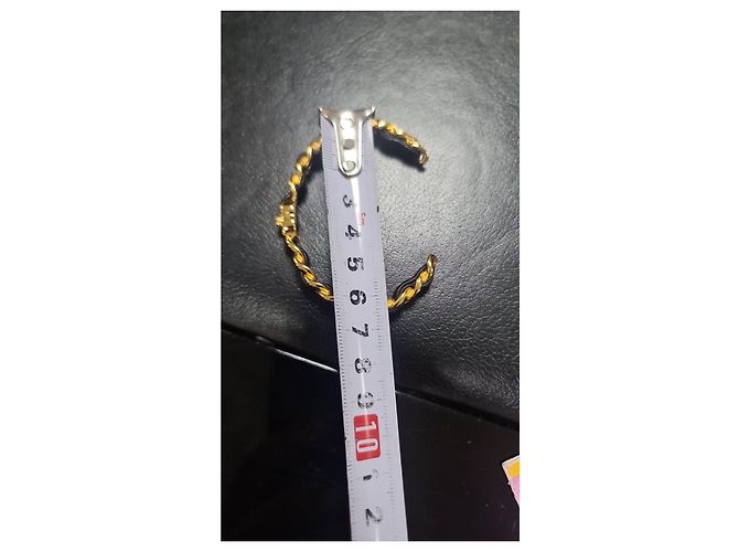 Bracciale in pelle con dettaglio a catena Chanel usato - vista 6