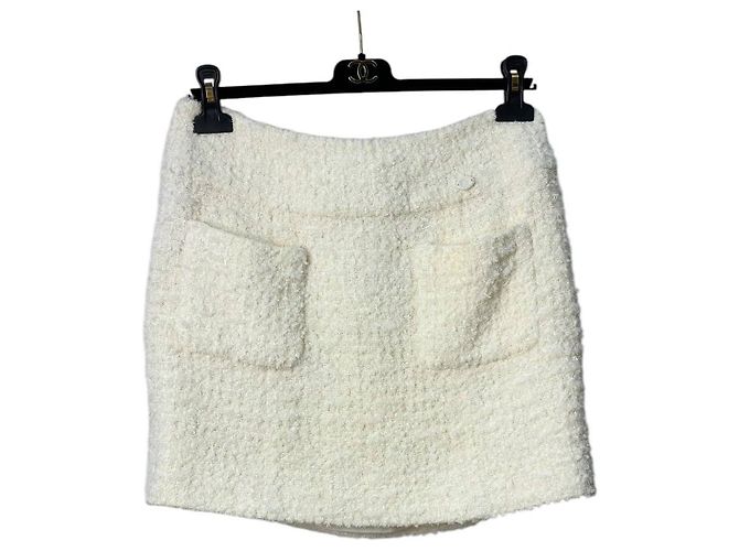 Timeless Falda Mini de Tweed Marfil Chanel Talla 40 de segunda mano - vista 9