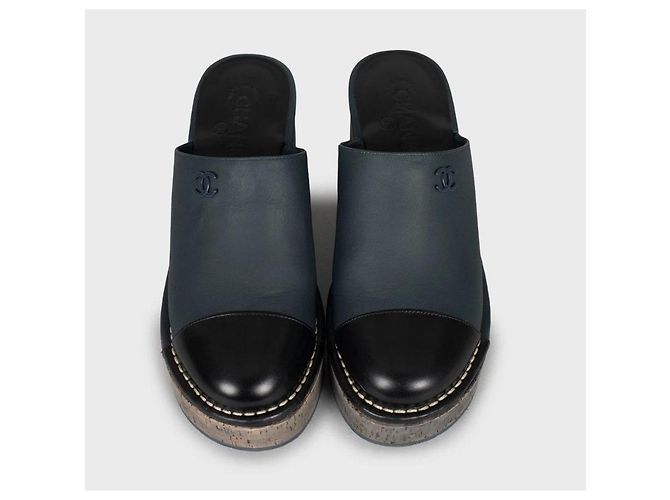 Chanel Black Leather Block Heel Clogs Size 38 Pre-owned - view 2