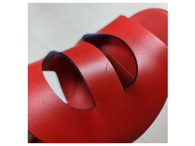Sandalias de tacón bloque Mona de cuero rojo Hermès Talla 38 de segunda mano - vista 12