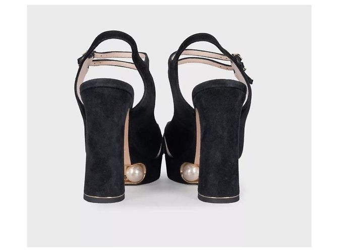 Sandali in suede perla Nicholas Kirkwood - Taglia 39 Usato - vista 4