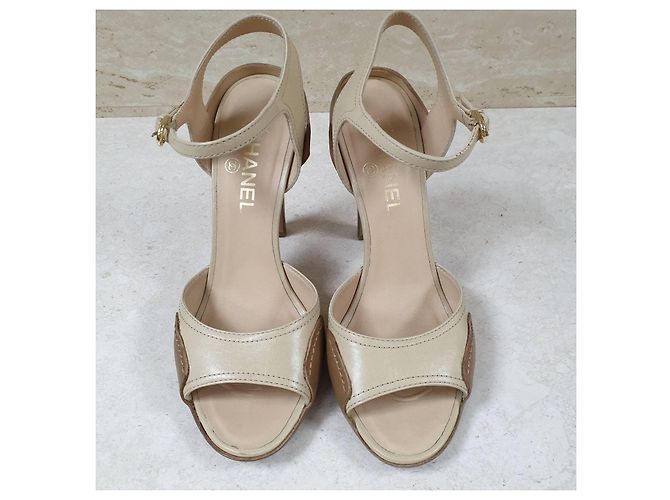 Sandalo slingback beige marrone Chanel taglia 40 usato - vista 2