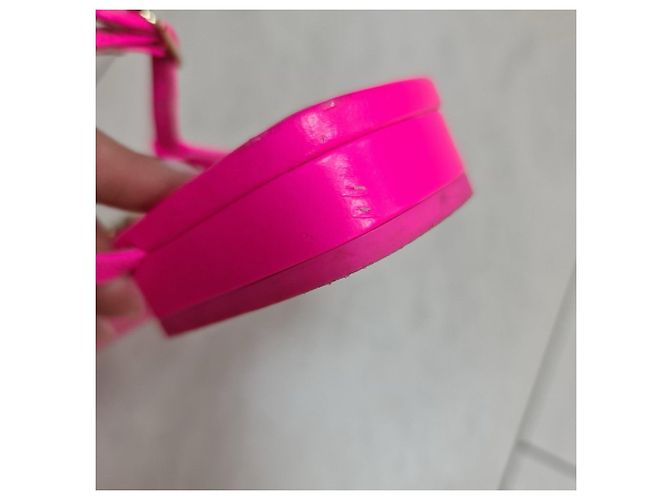 Infradito Chanel 2024 Rosa Fluo Taglia 37,5 Usate - vista 5