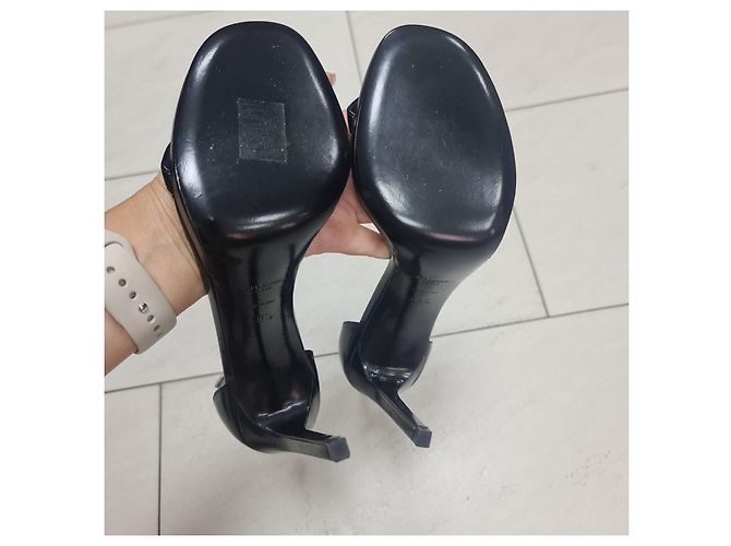 Schwarze Leder-High-Heels von Saint Laurent Größe 38,5 Gebraucht - Ansicht 5