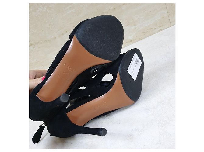 Alaïa Alaia Schwarze Wildleder Sandalen mit Absatz Größe 38,5 Gebraucht - Ansicht 6