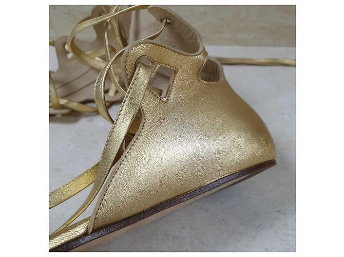 Timeless Chanel Gold Gladiator Sandalen Größe 38 Gebraucht - Ansicht 14
