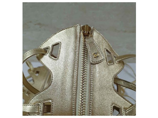 Timeless Chanel Gold Gladiator Sandalen Größe 38 Gebraucht - Ansicht 6