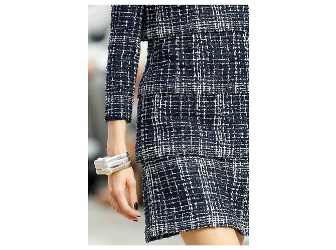 Vestido de tweed Chanel 7,2K$ de pasarela Talla 48 Pre-Owned - vista 5