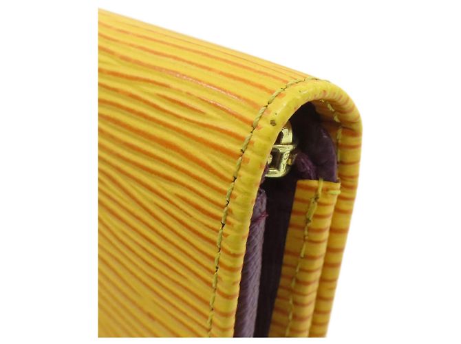 Billetera bi-fold de cuero Epi Louis Vuitton Amarillo - vista 19