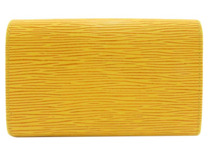 Billetera bi-fold de cuero Epi Louis Vuitton Amarillo - vista 2