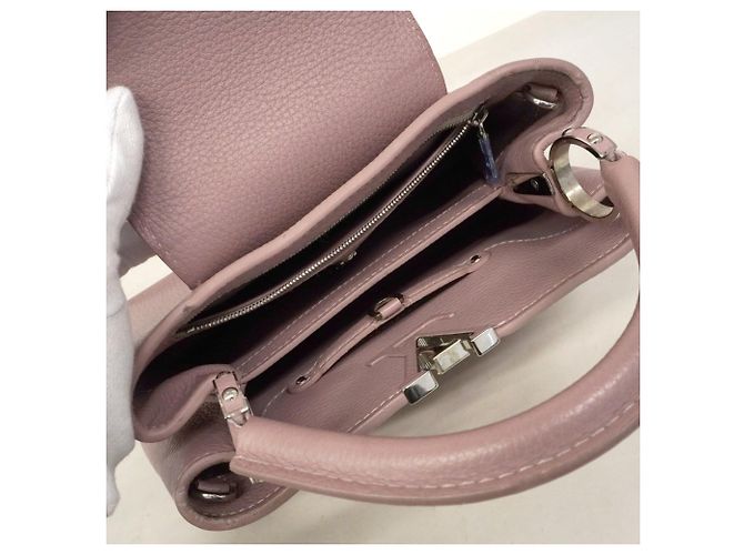 Borsa Capucines BB Rosa Louis Vuitton - vista 4