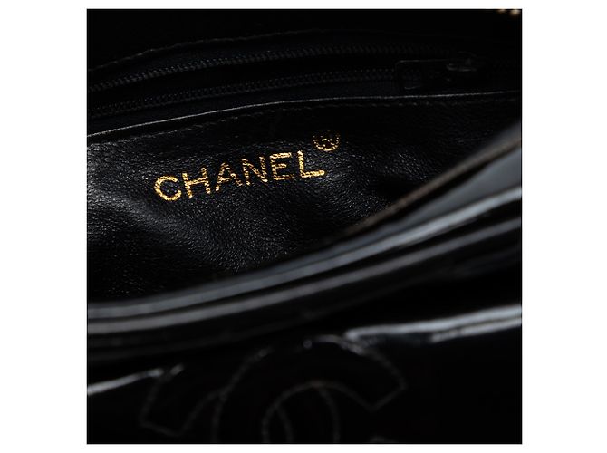 Camera Bolsa de câmera em couro patenteado acolchoado preto CC da Chanel - vista 5