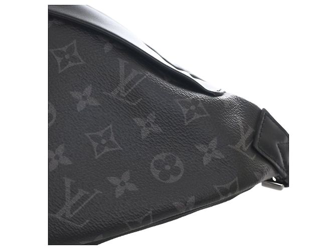 Bumbag Schultertasche PM Discovery Monogram Eclipse Schwarz Louis Vuitton - Ansicht 7