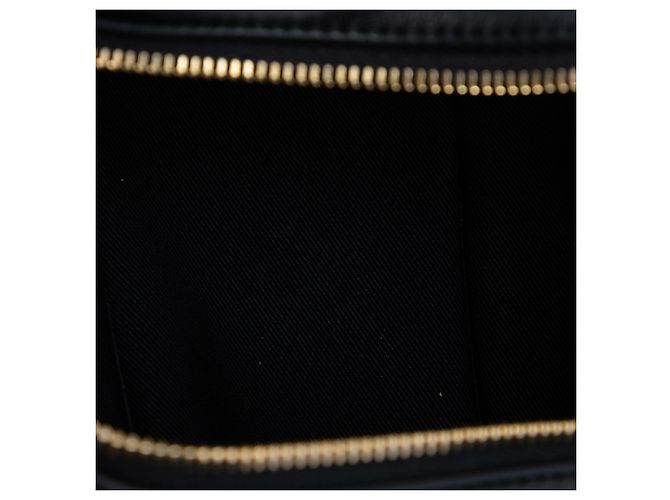 Clutch rectangular de piel de cordero negro Chanel Metiers d'Art CC con cadena y borla - vista 4