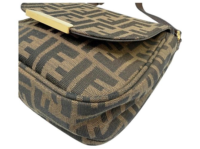 Borsa a spalla in tela e pelle marrone Zucca di Fendi - vista 5