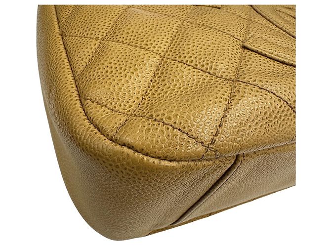 Borsa a spalla in pelle di vitello grana beige Chanel - vista 6
