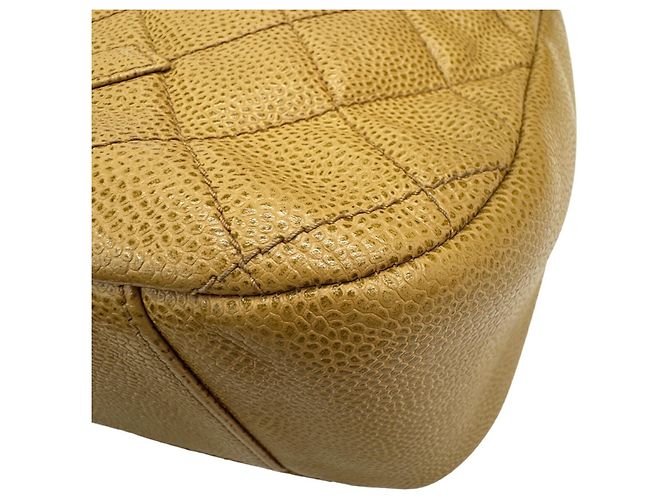 Borsa a spalla in pelle di vitello grana beige Chanel - vista 7