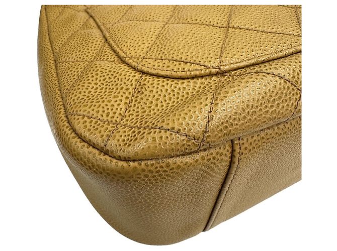Borsa a spalla in pelle di vitello grana beige Chanel - vista 9