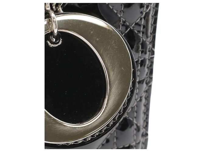 Lady Dior Cannage Handtasche aus Lackleder Schwarz - Ansicht 4
